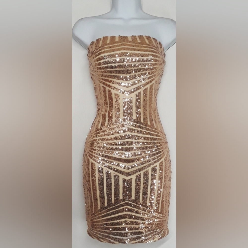 Fashion Nova Rose Gold Sequin Mini Dress Size L